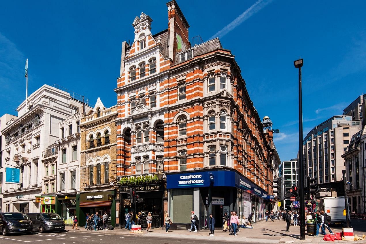 Oxford Street à Londres : magasins, horaires et conseils...