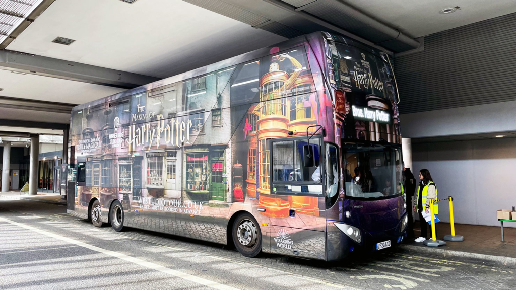 Victoria Station à Londres : bus pour les Studio Harry Potter
