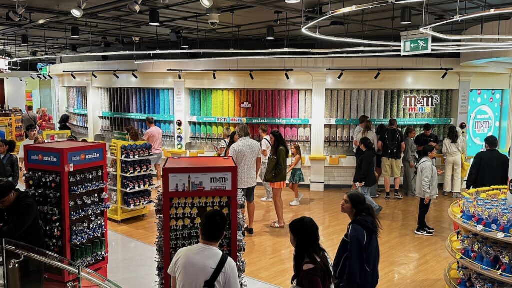 Wall of Chocolate au M&M's store de Londres