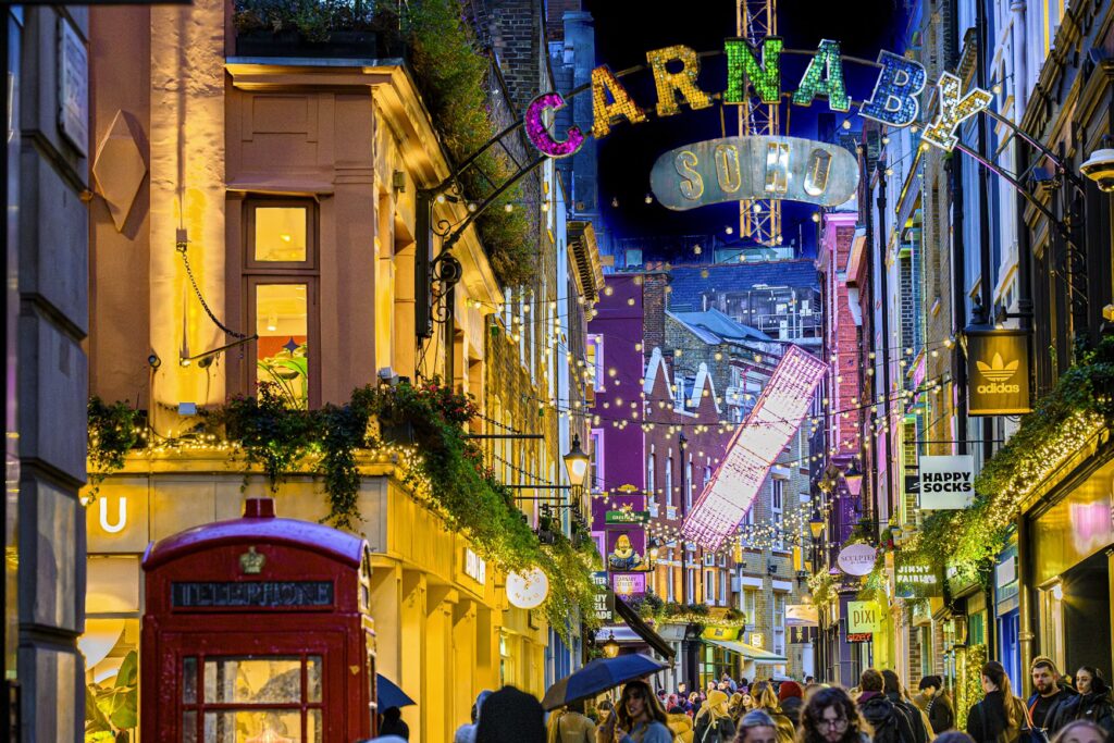 Décorations Noël Carnaby Street à Soho Londres