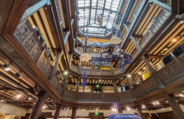 Intérieur du grand magasin Liberty London
